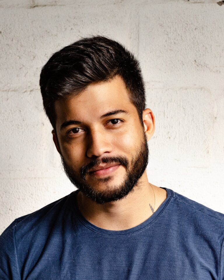 Tom